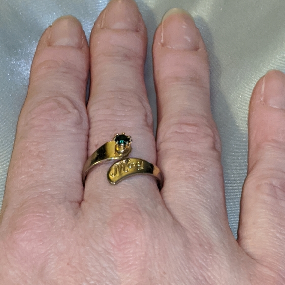 Vintage Emerald/May Ring - Picture 3 of 12